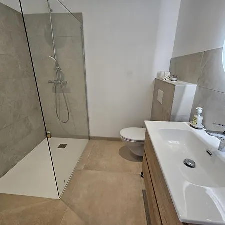 Prázdninový dům Labelle- Vue Panoramique - Piscine Privee - Clim -wifi *