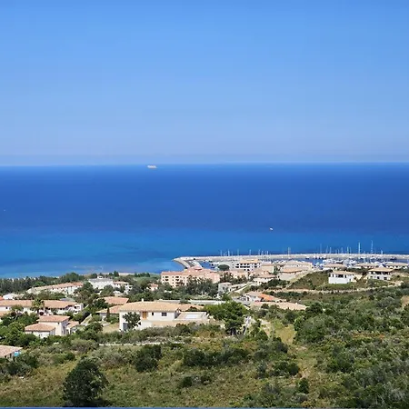 Prázdninový dům Labelle- Vue Panoramique - Piscine Privee - Clim -wifi