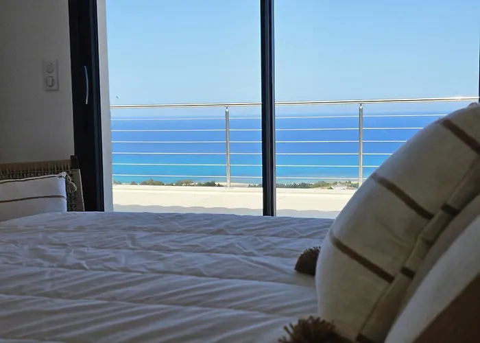 Labelle- Vue Panoramique - Piscine Privée - Clim -wifi Sari-Solenzara